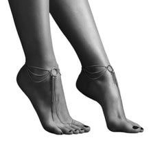 Brățări pentru picior BIJOUX INDISCRETS Magnifique, design elegant cu inel și lanțuri metalice, culoare auriu