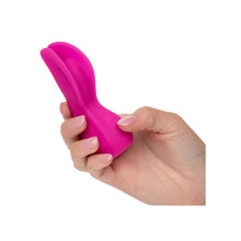 Vibrator CALEXOTICS Cascade Flutter, pentru stimularea clitorisului și labiilor, 10 funcții de vibrație, rezistent la apă IPX7, roz