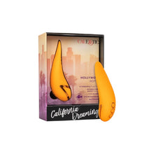 Stimulator clitoris CALEXOTICS Hollywood Hottie, cu funcție Power Boost, 10 funcții de vibrație, rezistent la apă, portocaliu