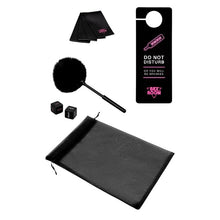 Kit DREAMTOYS Sex Room Raunchy Kit, set 6 produse, pentru stimularea prostatei, cu vibrator, puf de gâdilat, zaruri și mască