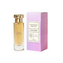 Parfum cu feromoni EYE OF LOVE Lilac Dream, pentru femei, note de vanilie, flori de măr și lemn de cașmir, roz, 30 ml