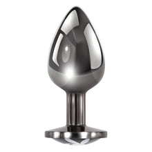 Plug anal PLAYBOY Tux - Large, din aluminiu, bază cu logo Playboy, lungime 9.5 cm, diametru 3.9 cm (mărime L), argintiu