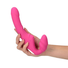 Vibrator dublu TOYZ4LOVERS Elys Love Gun, strap-on fără ham, control prin telecomandă, cu vibrații multiple, 21.8 cm, roz