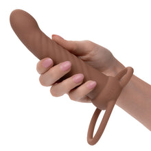 Strap-On CALEXOTICS - MAXX RIBBED, pentru dubla penetrare, 10 functii de vibrare, 15 cm, maro