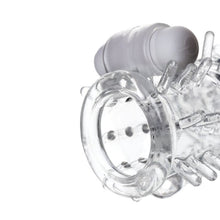 Manșon A-TOYS Fril, cu mini vibrator, pentru extensia și îngroșarea penisului, texturat, cu striații, transparent, 13.4 cm