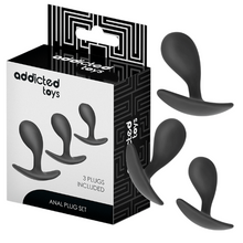 Set plug anal ADDICTED TOYS Anal Plug Set, mărimi S, M, L, 3 dopuri de dimensiuni progresive, lungimi 5.4 cm, 6.6 cm, 7.3 cm, culoare negru