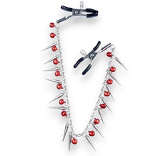 Cleme pentru sfârcuri B-SERIES Exclusive Nipple Clamps, design cu lanț, țepi și clopoței, argintiu cu roșu (61-00011)