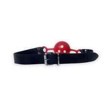 Căluș pentru gură B-SERIES Fetish Ball Gag, pentru jocuri erotice BDSM, mărime ajustabilă, din piele ecologică, negru cu roșu