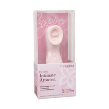 Aparat de masaj CALEXOTICS Flickering Intimate Arouser, din silicon premium, 10 funcții de vibrație, rezistent la apă, roz