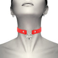 Choker COQUETTE Hand Crafted Choker, din piele vegană, accesoriu cu inimă, culoare roșu cu argintiu, 40 cm
