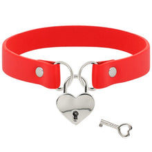 Choker COQUETTE Hand Crafted Choker, din piele vegană, accesoriu cu inimă, culoare roșu cu argintiu, 40 cm