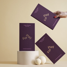 Ciocolată afrodisiacă cupluri FOR PLAY His and Hers Chocolate Dark, include ciocolată pentru ea și el, 6 cărți de aventuri erotice, 6 buc