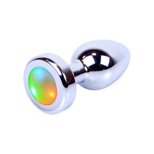 Dop anal MY LOVE Butt Plug Disco Flashlight, bază cu lumină LED multicoloră, din oțel inoxidabil, lungime totală 7 cm, diametru 2.7 cm, argintiu (mic)