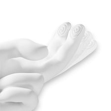 Stimulator ENGILY ROSS Flirty Hand, design în formă de mână, 10 funcții de vibrație și de mișcare, funcție de încălzire, rezistent la apă, alb, 16.4 cm