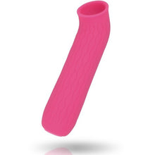 Stimulator clitoris INSPIRE SUCTION Wynter, cu 12 funcții de aspirație, din silicon hipoalergenic, rezistent la apă, roz