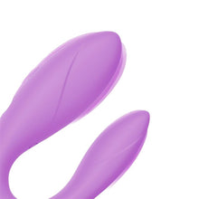 Vibrator stimulator INTOYOU APP - Couple, control prin aplicatie, flexibil, mod vibratie unic, 10 viteze de vibratie, 9.2 cm x 3.3 cm, roz