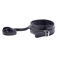 Set 7 accesorii bondage INTOYOU BDSM Line, cu cătușe, zgardă, căluș, bici și mască de ochi, cleme sfârcuri, negru