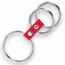 Inel pentru penis KINK Triple Metal Penis Ring, din piele cu 3 inele de metal, pentru jocuri erotice și BDSM, 3.7 - 5 cm, argintiu cu roșu