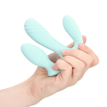 Vibrator triplu LOVELINE Three-In-One Liquid Silicone Vibrator, control prin telecomandă, 10 funcții de vibrație, albastru
