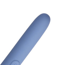 Vibrator portabil LOVELINE BY SHOTS Travel Vibrator, cu compartiment și pompă pentru lubrifiant, 10 funcții de vibrație, culoare albastru