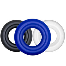 Set 3 inele pentru penis LOVETOY Power Plus Triple Donut Ring Set, din TPE, diametru 1.8 cm, culori albastru, alb și negru