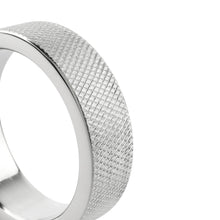 Inel pentru penis MR. STEEL CrissCross C-Ring, cu design geometric, din oțel inoxidabil, diametru 4.5 cm (mic), argintiu