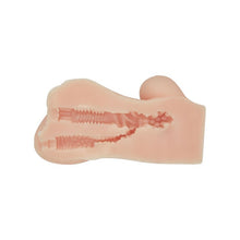 Masturbator realistic cu sâni CRAZY BULL Hannah, simulare vaginală și anală cu textură realistică, lungime 16.5 cm, culoare naturală deschisă