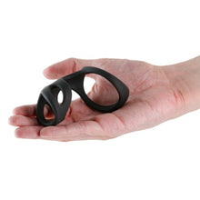 Inel dublu pentru penis NS NOVELTIES Renegade, lungime 10.9 cm, diametru 5.1 cm, din silicon, culoare negru