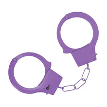 Cătușe OUCH! Classic Metal Handcuffs Purple, pentru jocuri erotice BDSM, cu buton de eliberare rapidă, mărime reglabilă, mov