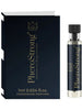 Mostră parfum cu feromoni PHEROSTRONG King, pentru bărbați, note de scorțișoară, patchouli și lemn de santal, 1 ml
