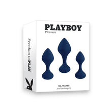 Set plug anal PLAYBOY Tail Trainer, cu 3 dopuri anale cu dimensiuni progresive, din silicon, diametre 3.3 - 3.8 cm, albastru