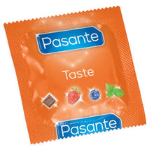 Prezervative Pasante - Flavors, colorate si aromate, menta, capsuni, afine si ciocolata, marimea 53 mm, 1 x 3 buc