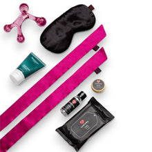 Calendar Advent WOMANIZER Discover Romance, cu jucării si accesorii erotice, articole de bondage, cosmetice, 12 surprize