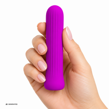 Stimulator clitoris PRETTY LOVE Blanche Pink, vibrator bullet cu 12 funcții de vibrație, din silicon, roz fuchsia
