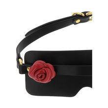 Mască TABOOM Blindfold Wild Roses pentru jocuri erotice BDSM, cu trandafir decorativ, din piele ecologică, culoare negru cu roșu