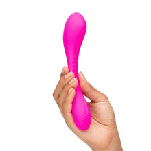 Vibrator LOVENSE - DOLCE, control prin aplicatie, pentru stimulare punct G, clitoris si penis în cazul penetrarii, 15 cm, culoarea roz