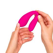 Vibrator LOVENSE - DOLCE, control prin aplicatie, pentru stimulare punct G, clitoris si penis în cazul penetrarii, 15 cm, culoarea roz