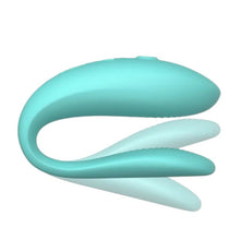 Stimulator WEVIBE - SYNC LITE, control prin aplicatie, pentru stimularea punctului G, clitorisul si penisul in timpul penetrarii, 9 cm, culoarea albastru deschis