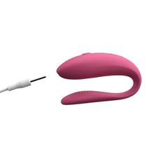 Stimulator WEVIBE - SYNC LITE, control prin aplicatie, pentru stimularea punctului G, clitorisul si penisul in timpul penetrarii, 9 cm, culoarea roz
