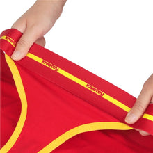 Chilot cu stimulator LOVETOY Vibe and Fuck, chilot cu logo decorativ, bullet vibrator inclus, funcții multiple de vibrare, control prin telecomandă XL/XXL