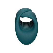 Masturbator LOVENSE - GUSH, control prin aplicatie de la distanta, vibratii intense, include inel din silicon, culoarea verde, 14.50 cm