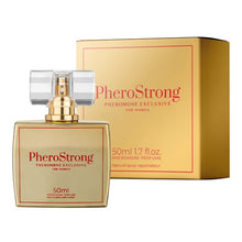 Parfum cu feromoni PHEROSTRONG Exclusive For Women, pentru femei, note de coacăze negre, iris și praline, 50 ml